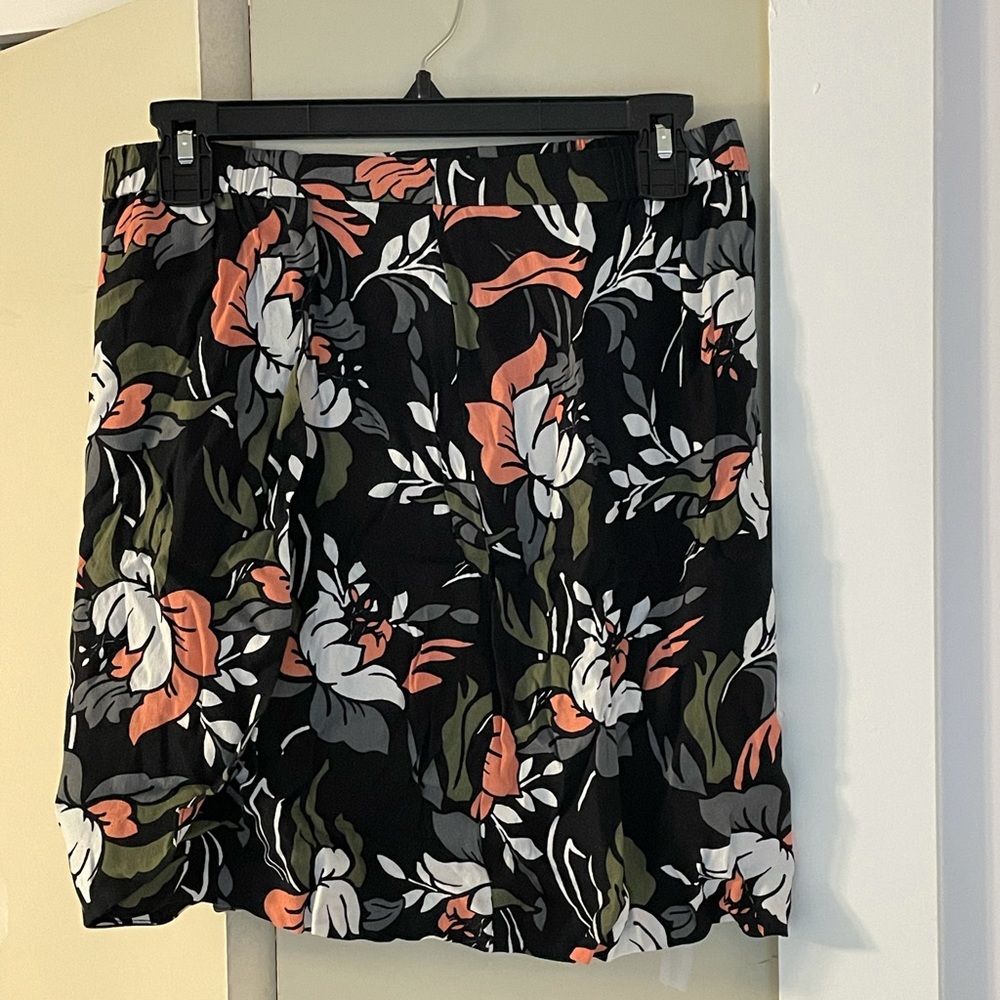 Loft skirt